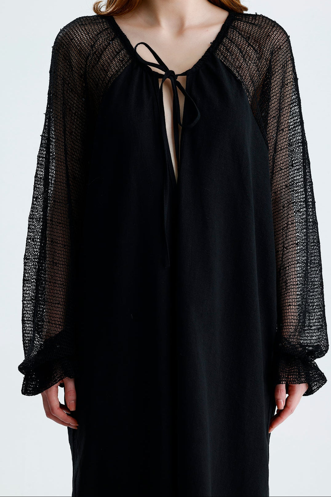 LIORA DRESS BLACK